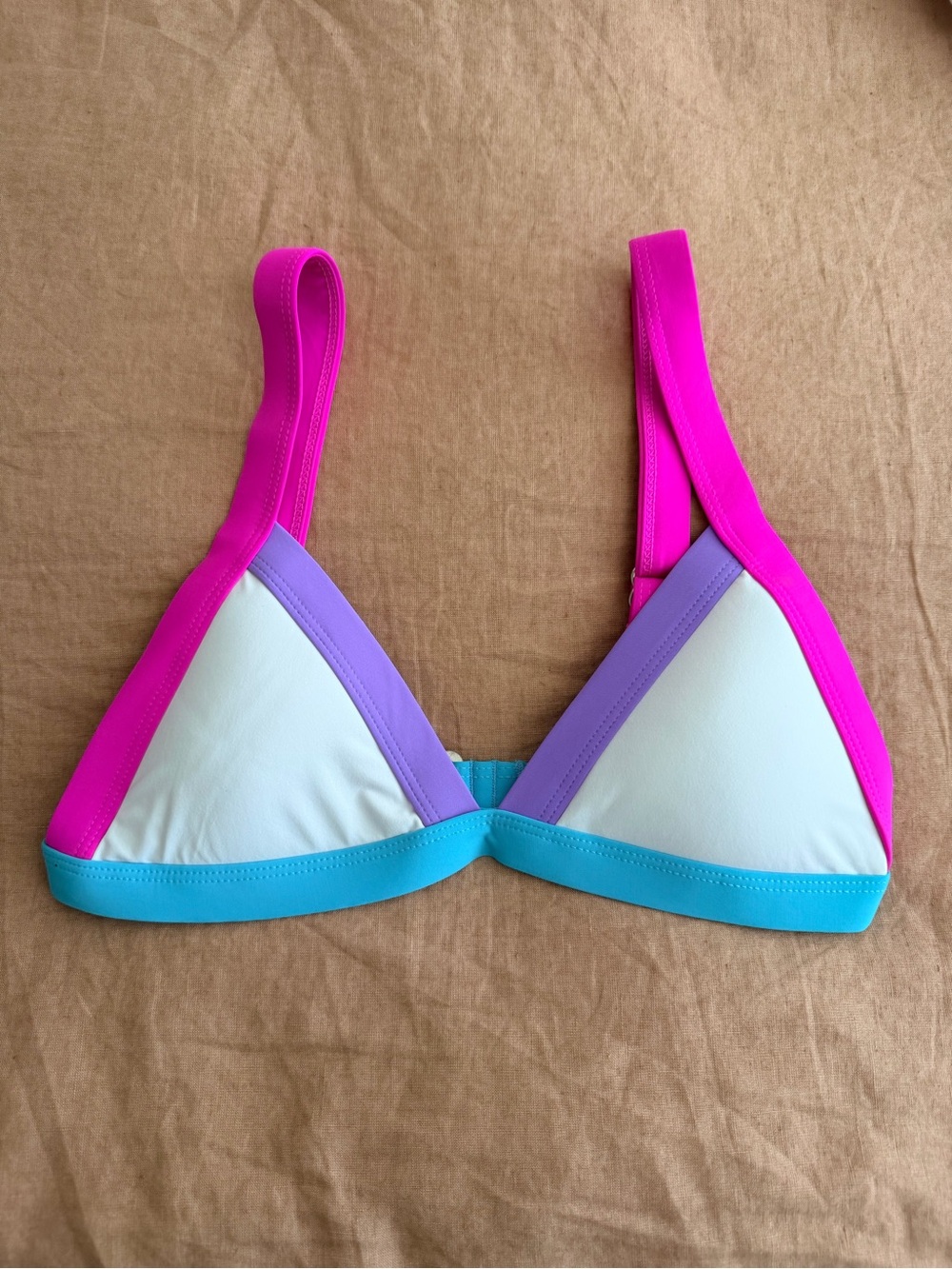 Oneone Jena Sims kameron top in pristine